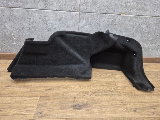 BMW 530e G30 boot upholstery rear part right cover upholstery HYBRYDA 7481114