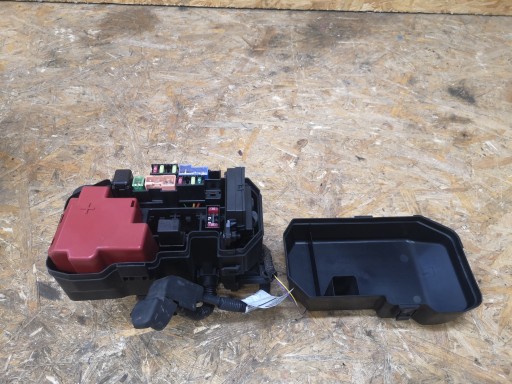 Mercedes x class w470 блок предохранителей 3.0 d