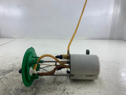 AUDI A6 C6 3.2 V6 FSI feed pump