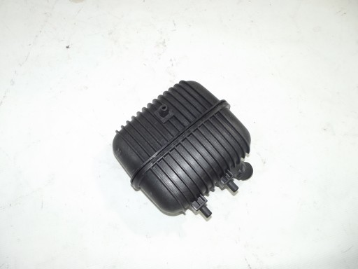 Audi Q5 A4 A5 A6 tank air rezonator 2.0 TDI 8K0129955A