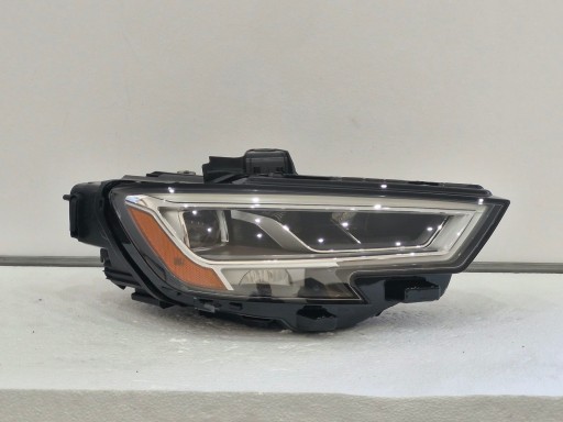 light right Audi A3 8V LIFT FULL LED USA