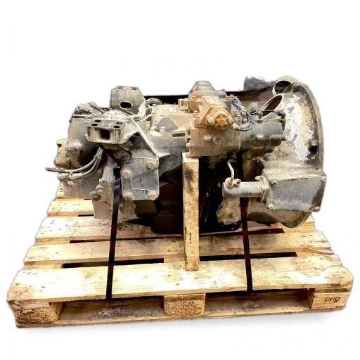 1895890 коробка передач scania