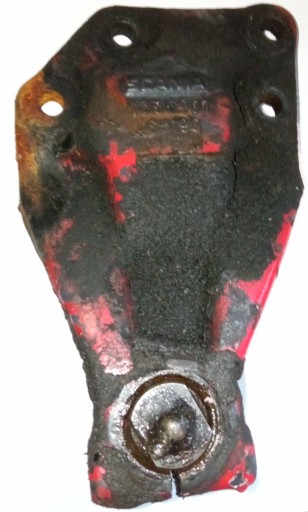 1335901 - Кронштейн пружины scania 4 r 8x4 8x6 8x8