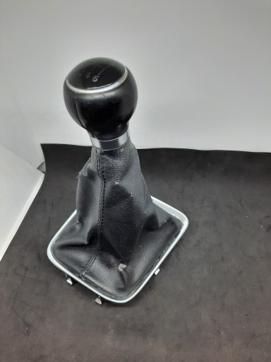 VW TIGUAN 4-MOTION РУЧКА СИЛЬФОНА NR812