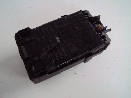 284B71BY2A - КОРОБКА ЗАПОБІЖНИКІВ INFINITI FX II QX70 2011-