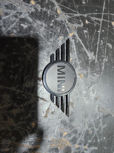 MINI F60 ЗНАК ЭМБЛЕМА ЛОГОТИП КАПОТА СПЕРЕДИ 9447807 9880865 ЧЕРНЫЙ