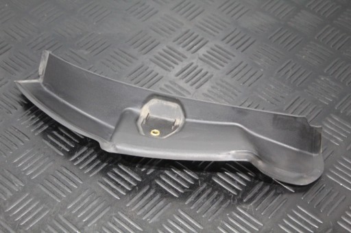 spoiler lights right rear part C-KLASA W205 A2056930633
