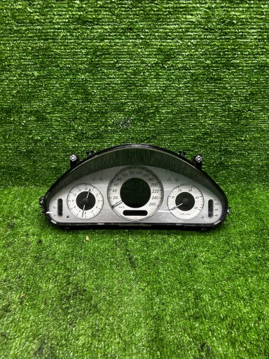 MERCEDES W211 CDI dials dials A2115405747