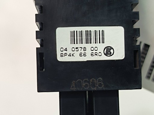 button switch control of the lights BP4K666R0 MAZDA 3 and BK