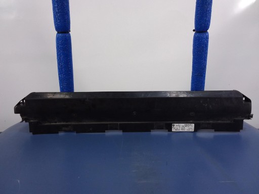 BMW G11 G12 кришка радіатора верхня 8635580