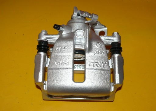 2003-2015 7H0615423A - Зажим левый задний VW TRANSPORTER T5 294/22mm 03-15R.