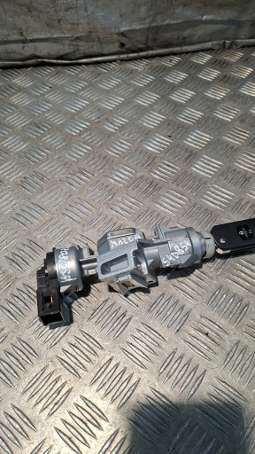 ignition Z KLUCZYKIEM MAZDA 3 BK
