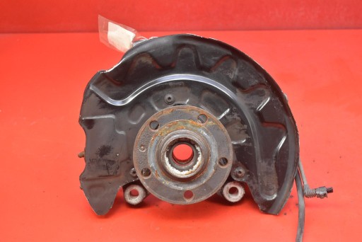 swing of the pivot right front 5Q0407258A VW PASSAT B8 2.0 TSI 220 KM 14-23