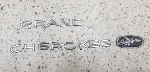 ЛОГОТИП ЕМБЛЕМА БЕЙДЖ ІНСТРАЦІЯ GRAND CHEROKEE II WJ