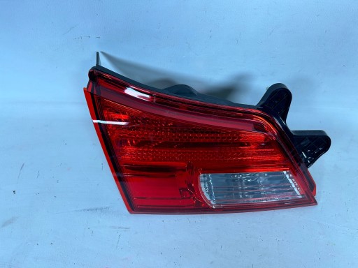 Subaru Legacy světlo záď 132-20072