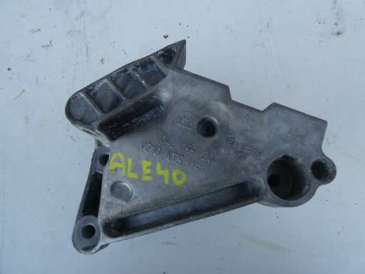 VW PASSAT 2.0 TDI engine mount 04L199207