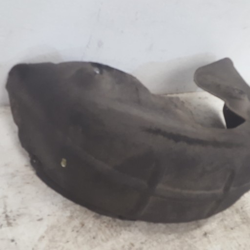 mudguard left rear. VOLVO XC90 and
