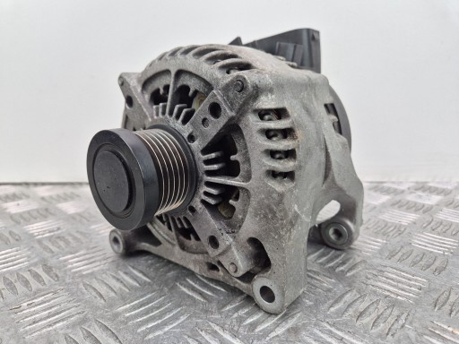 BMW 1 F20 F21 118i Alternator N13B16A 7605060