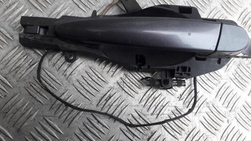 BMW E90 Türgriff links heck PODSWIETLANA 6936591