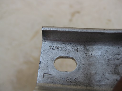 BMW 5 G30 3.0D 19R console pillar brace sider left 7416969