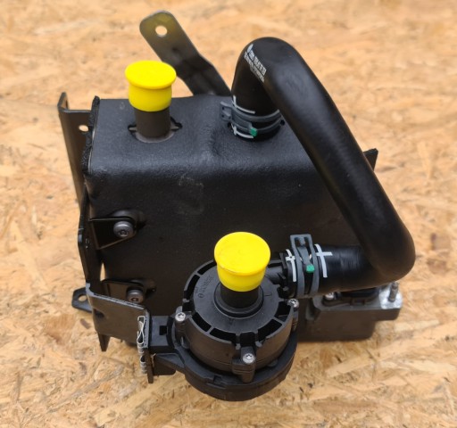 Теплообмінник audi vw 12e963231k