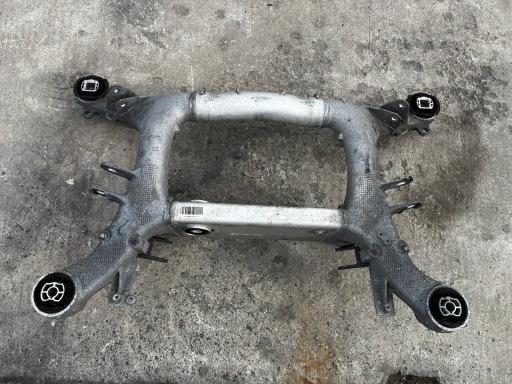 6861201 - Підвісна тролейбусна колиска задня частина bmw 5 g30 rwd 3,0 d 530d