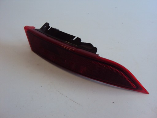 HY32-15K272-AA - ЗАДНИЙ ПРОТИВОТУМАННЫЙ ФОНАРЬ LAND ROVER DISCOVERY V