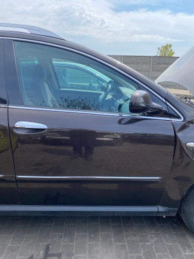 Tür rechts vorne vorne Fiat Croma 05-11 kod lakieru 742