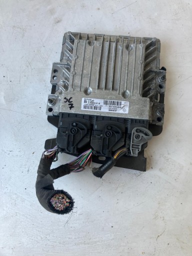 computer of the engine SCENIC III 1.5 DCI 237102426R 237101908R