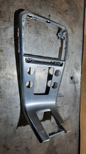 РАМКА ПАНЕЛИ КОНДИЦИОНЕРА VOLVO XC60