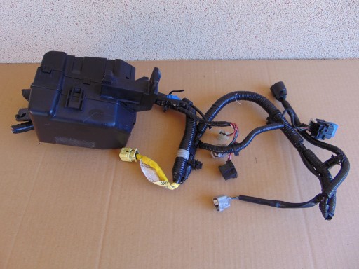 Джгут запобіжників suzuki sx4 1.6 m16a