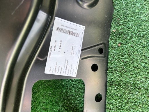 Audi A6 C8 kombi heck hinten Gurten 4K9813307