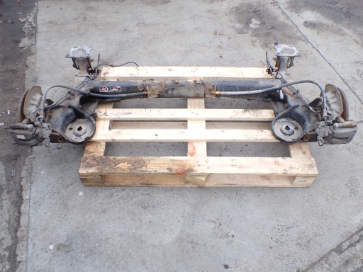 Задняя подвеска балка суппорты электрические диски peugeot 5008 и 2.0 hdi europe