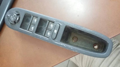 1534 - Віконний перемикач alfa romeo 159