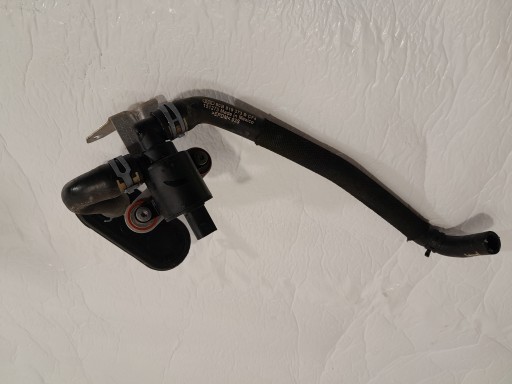 AUDI Q5 II 80A tubo Tubazione d’acqua VALVOLA elettromagnetico 4H0121671D