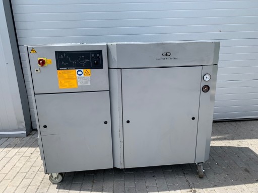 КОМПРЕСОР ГВИНТОВИЙ BOGE COMPRESSOR 4kW TANK