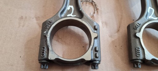 Q3 83A piston with connecting rod 2.0 TFSI DHH 06K107065CC 06H198401D VW AUDI
