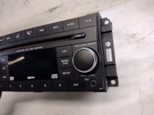 radio CD Dodge Caliber 05064945AD