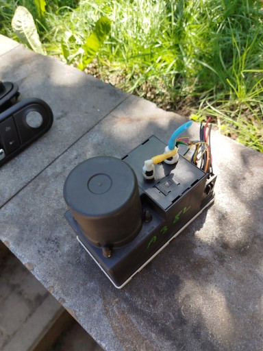 3d 8L0862257L, - Насос центрального замка audi a3 8l 8l0862257l