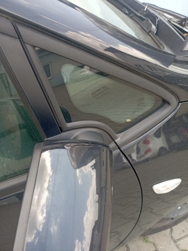 KIA CEED II HB ВІКНО ПЕРЕДНЄ ПРАВЕ