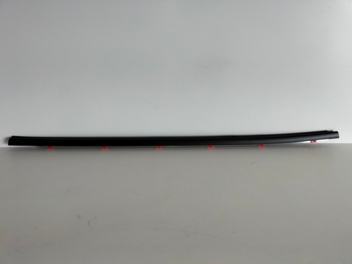 moulding dust door front right TOYOTA YARIS 4 IV 20- GR