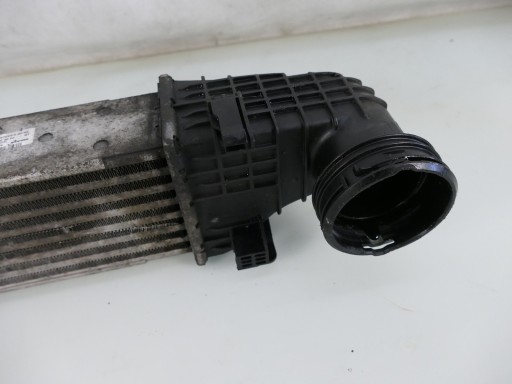 MERCEDES W211 3.0 CDI intercooler chladič A2115003902
