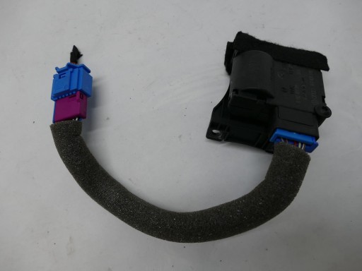 AUDI A8 D3 LIFT motor fütések bal