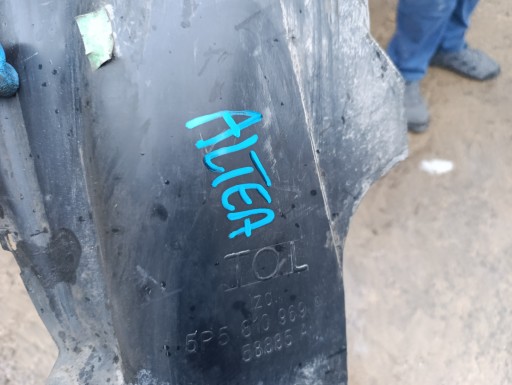 mudguard rear part mudguard rear. SEAT ALTEA SEAT ALTEA XL 5P5810970C