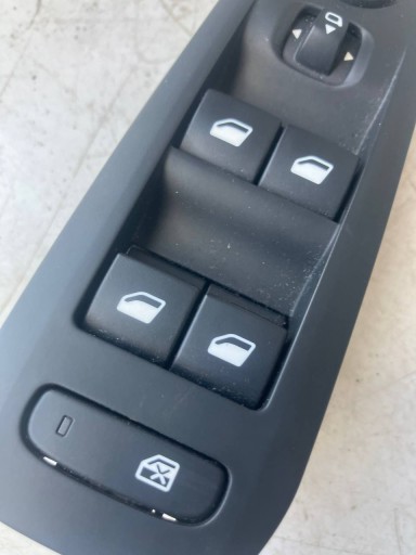 switch PANEL of the window of mirrors PEUGEOT 308 T9 LIFT 98319761ZD