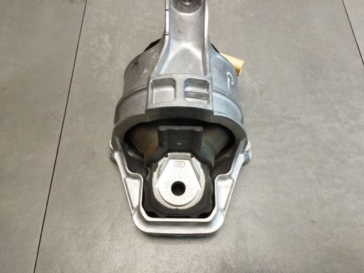 Audi A5 B10 engine mount 8B3199372BQ