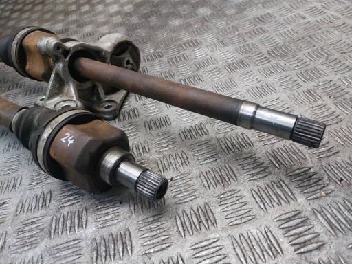 semi-axis left front + right front AUTOMAT PEUGEOT 5008 and 1.6 HDI