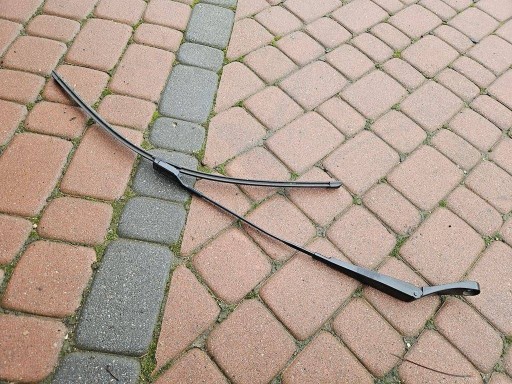 arm pioro wiper Europa left Opel Astra K 39149320