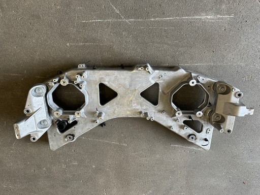 Volvo xc40 ev c40 электрик c40 разборка передних салазок коляски 32388370