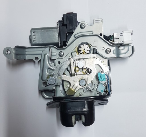 3T0827299B - ЗАМОК ЗАДНЕЙ ДВЕРИ, МОТОР ЗАДНЕГО СТЕКЛООЧИСТИТЕЛЯ, X-TRAIL T32